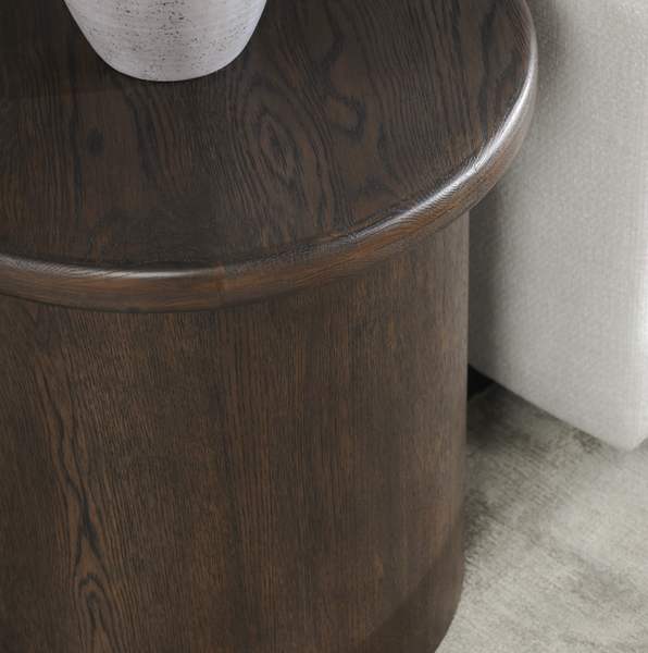 Reya Oak 22" End Table