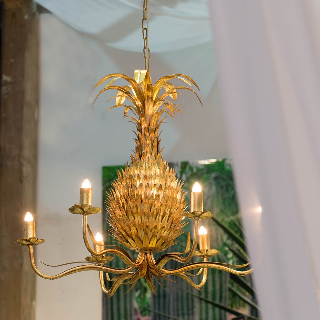 Midcentury Hollywood Regency Murano Glass Pineapple Chandelier For Sale at  1stDibs  pineapple light fixture, vintage pineapple chandelier, crystal pineapple  chandelier